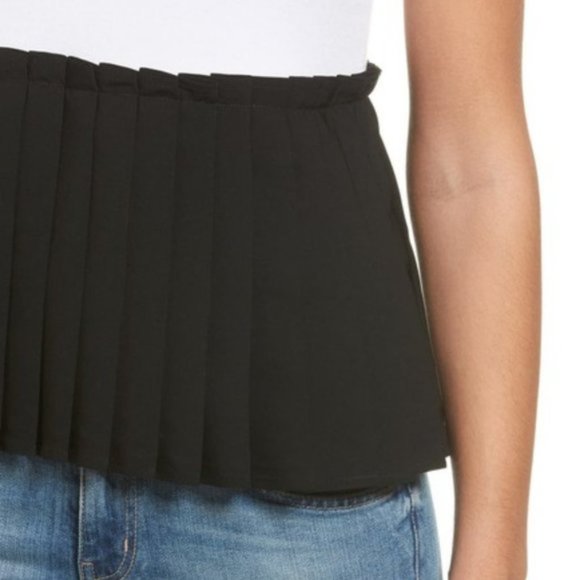 New Halogen Pleated Peplum Hem Color Block Short Sleeve Top Petite Size Small - Picture 2 of 16